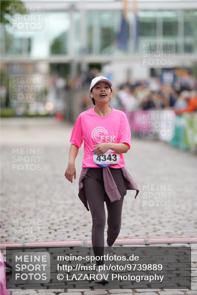 12.06.2026 - Holstenköstenlauf LAZAROV Photography http://msf.ph/oto/9739889 12.06.2026 18:13:34 Laufen 4343 meine-sportfotos.de