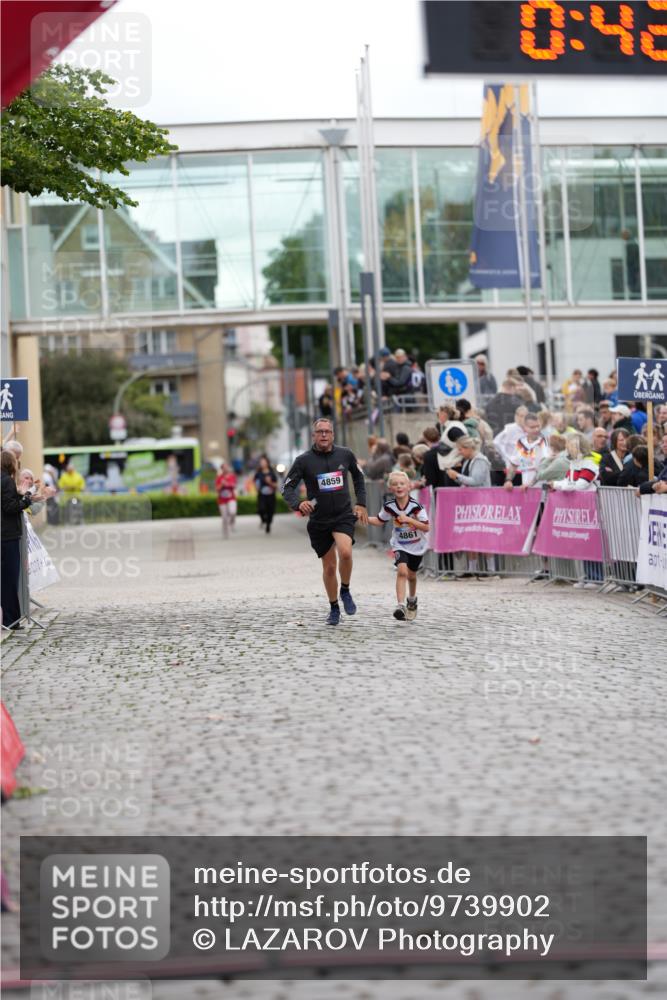 12.06.2026 - Holstenköstenlauf LAZAROV Photography http://msf.ph/oto/9739902 12.06.2026 18:12:48 Laufen  meine-sportfotos.de