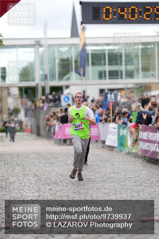 12.06.2026 - Holstenköstenlauf LAZAROV Photography http://msf.ph/oto/9739937 12.06.2026 18:10:27 Laufen 4207 meine-sportfotos.de