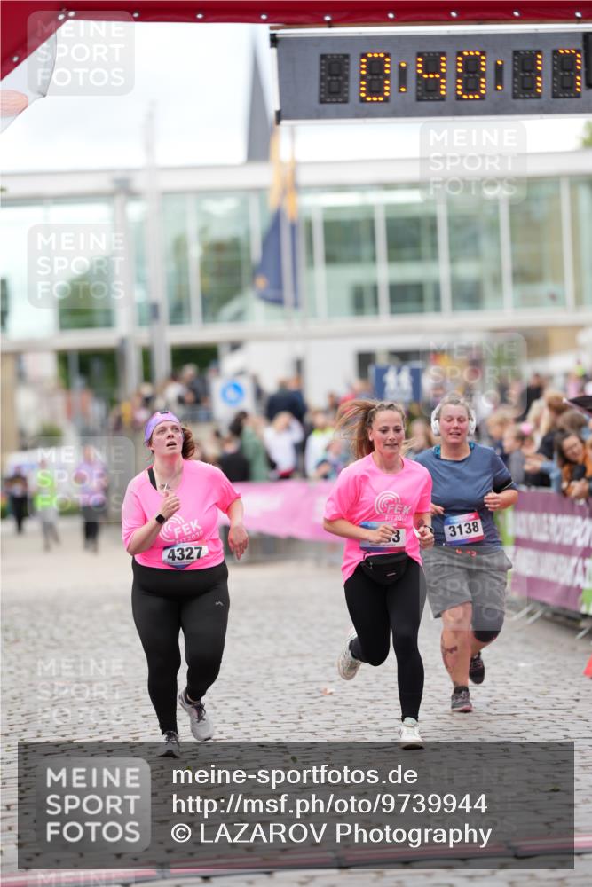 12.06.2026 - Holstenköstenlauf LAZAROV Photography http://msf.ph/oto/9739944 12.06.2026 18:10:15 Laufen 3138, 4077, 4082, 4327, 4333 meine-sportfotos.de