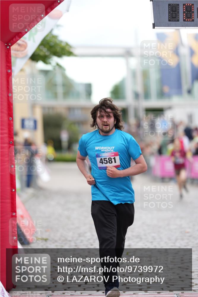 12.06.2026 - Holstenköstenlauf LAZAROV Photography http://msf.ph/oto/9739972 12.06.2026 18:09:02 Laufen 4581 meine-sportfotos.de