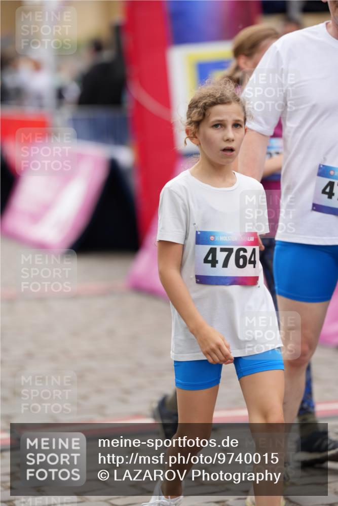 12.06.2026 - Holstenköstenlauf LAZAROV Photography http://msf.ph/oto/9740015 12.06.2026 18:04:37 Laufen 3721, 3744, 3746, 3788, 3883, 3916, 4278, 4450, 4553, 4763, 4764, 4826 meine-sportfotos.de
