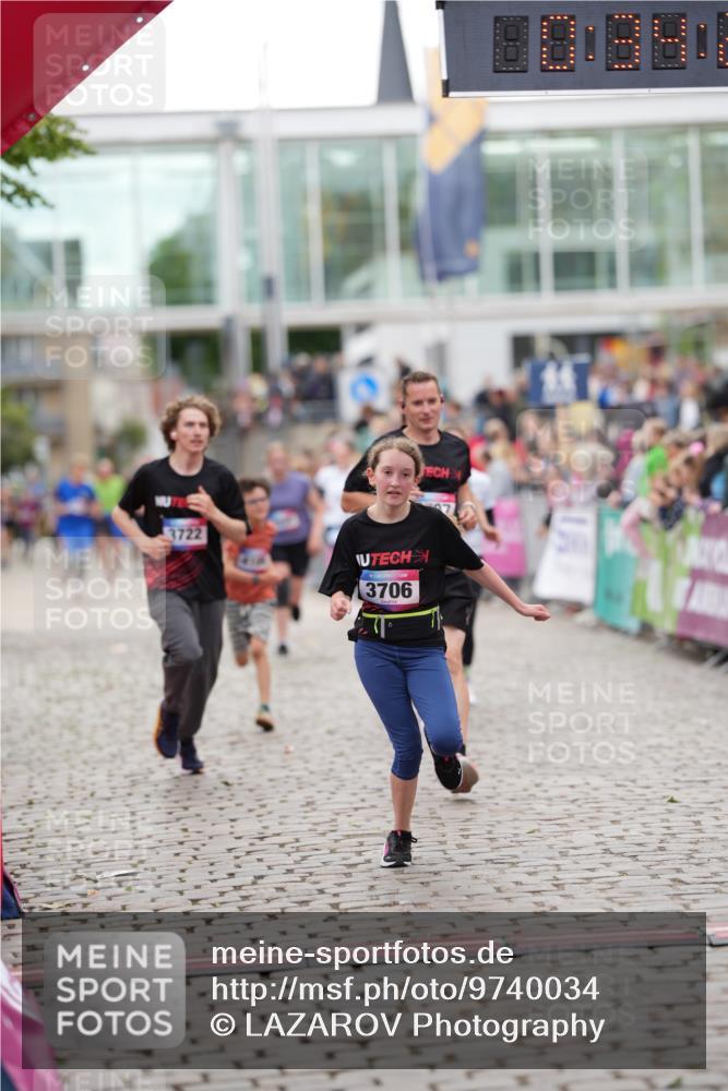 12.06.2026 - Holstenköstenlauf LAZAROV Photography http://msf.ph/oto/9740034 12.06.2026 18:04:19 Laufen 3535, 3674, 3706, 3707, 3722, 4099, 4109, 4116, 4642 meine-sportfotos.de