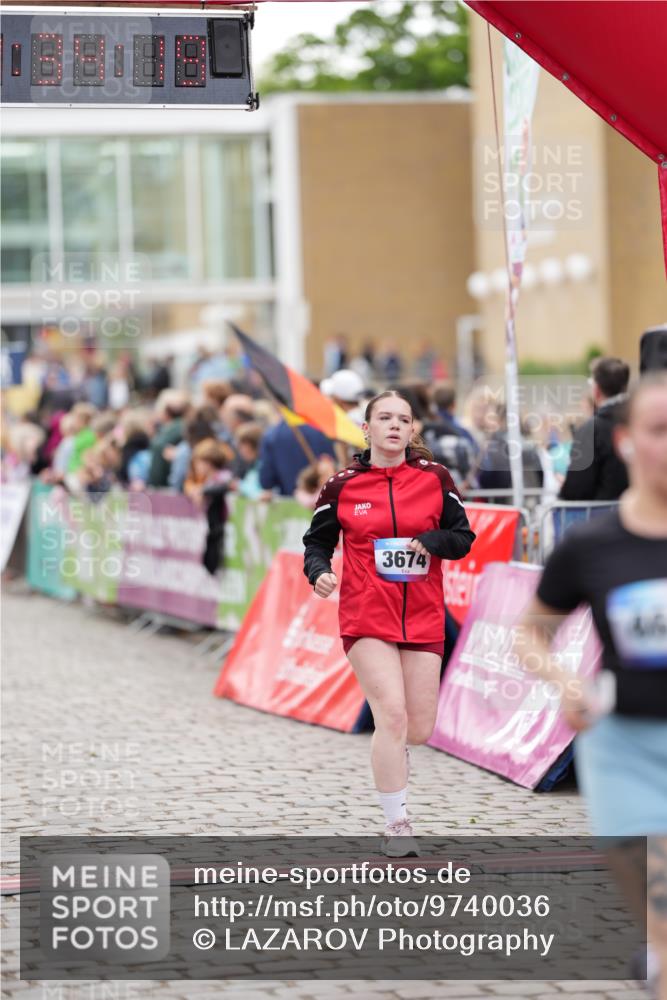 12.06.2026 - Holstenköstenlauf LAZAROV Photography http://msf.ph/oto/9740036 12.06.2026 18:04:17 Laufen 3535, 3674, 3706, 3707, 3722, 4642, 4845 meine-sportfotos.de