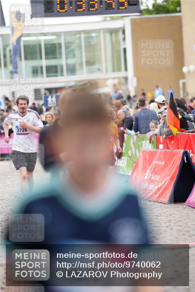12.06.2026 - Holstenköstenlauf LAZAROV Photography http://msf.ph/oto/9740062 12.06.2026 18:03:43 Laufen 3232, 3641, 3726, 3743, 4410, 4641, 4652 meine-sportfotos.de