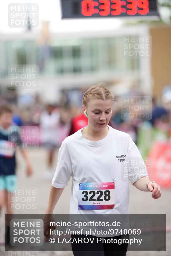 12.06.2026 - Holstenköstenlauf LAZAROV Photography http://msf.ph/oto/9740069 12.06.2026 18:03:37 Laufen 3228, 3641, 3675, 3743, 4349, 4410, 4618, 4619, 4652, 4653, 4724 meine-sportfotos.de