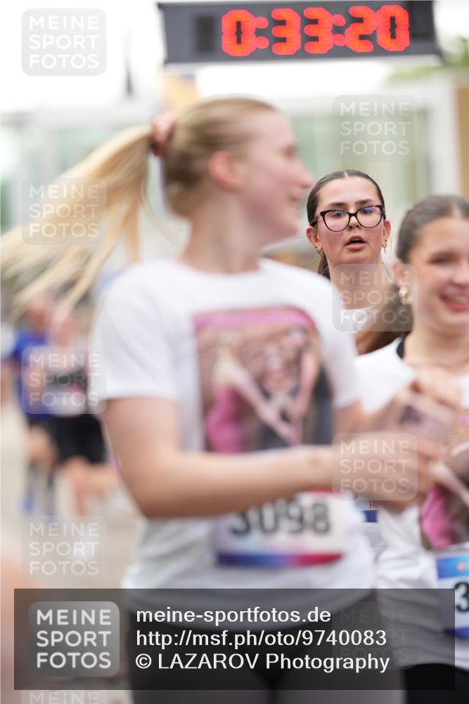 12.06.2026 - Holstenköstenlauf LAZAROV Photography http://msf.ph/oto/9740083 12.06.2026 18:03:18 Laufen 3097, 3098, 3317, 3327, 3414, 3461, 3710, 4028, 4031, 4096, 4279, 4292, 4487, 4632, 4687, 4746, 4901 meine-sportfotos.de
