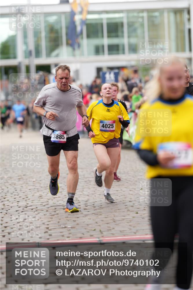 12.06.2026 - Holstenköstenlauf LAZAROV Photography http://msf.ph/oto/9740102 12.06.2026 18:02:59 Laufen 3263, 3885, 4009, 4025, 4027, 4453, 4626, 4909 meine-sportfotos.de
