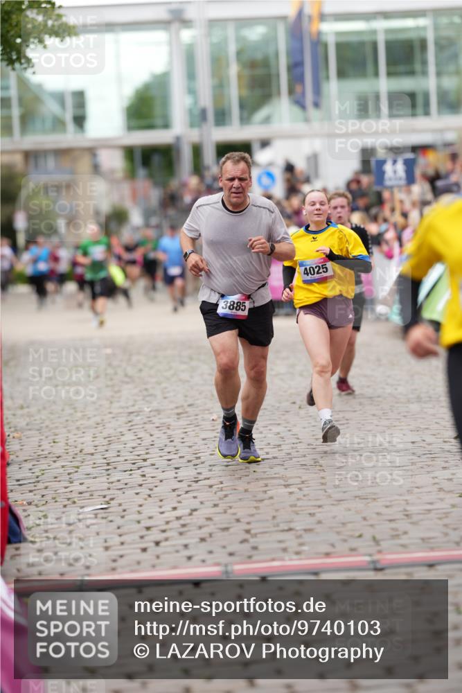 12.06.2026 - Holstenköstenlauf LAZAROV Photography http://msf.ph/oto/9740103 12.06.2026 18:02:58 Laufen 3263, 3885, 4009, 4025, 4027, 4453, 4626, 4909 meine-sportfotos.de