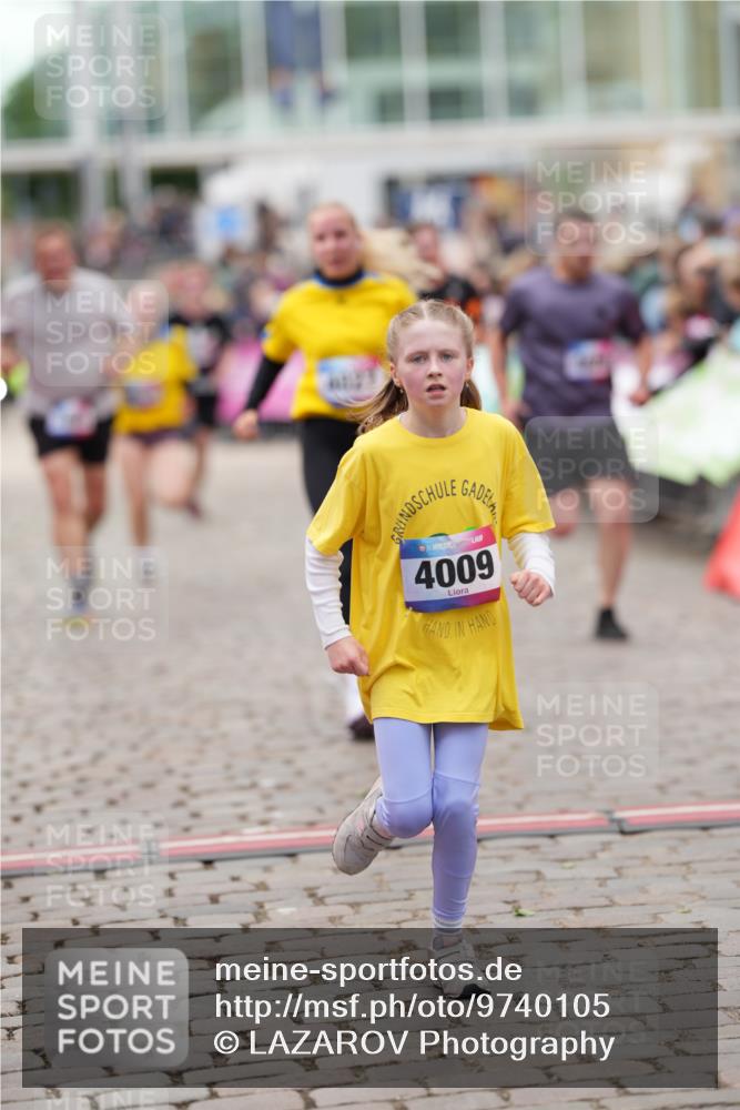 12.06.2026 - Holstenköstenlauf LAZAROV Photography http://msf.ph/oto/9740105 12.06.2026 18:02:57 Laufen 3263, 3885, 4009, 4025, 4027, 4453, 4626, 4909 meine-sportfotos.de