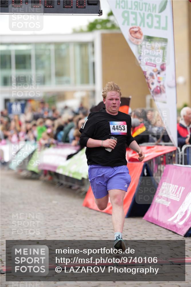 12.06.2026 - Holstenköstenlauf LAZAROV Photography http://msf.ph/oto/9740106 12.06.2026 18:02:56 Laufen 3263, 3399, 3885, 4009, 4025, 4027, 4453, 4626 meine-sportfotos.de