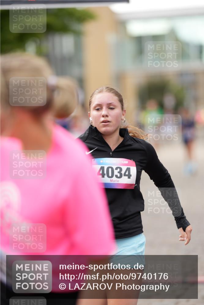 12.06.2026 - Holstenköstenlauf LAZAROV Photography http://msf.ph/oto/9740176 12.06.2026 18:01:44 Laufen 3300, 3813, 4034, 4076, 4321, 4339 meine-sportfotos.de