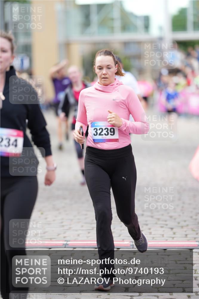 12.06.2026 - Holstenköstenlauf LAZAROV Photography http://msf.ph/oto/9740193 12.06.2026 18:01:28 Laufen 3073, 3234, 3239, 3811, 4210, 4235, 4398, 4874 meine-sportfotos.de