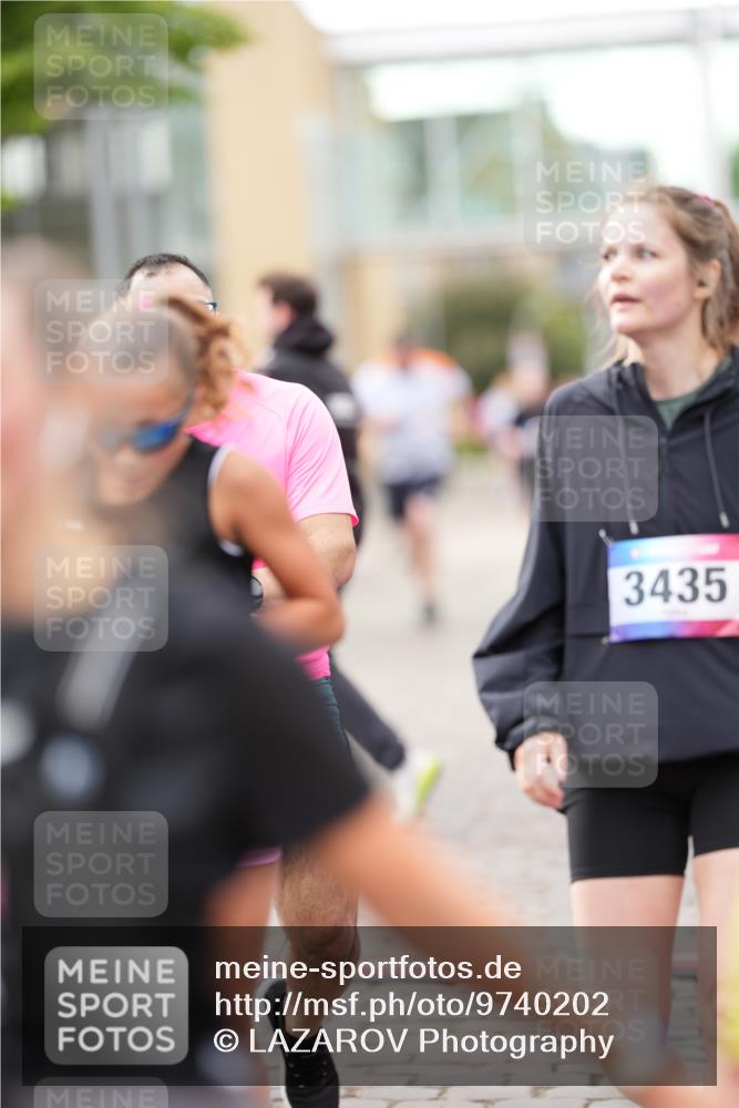 12.06.2026 - Holstenköstenlauf LAZAROV Photography http://msf.ph/oto/9740202 12.06.2026 18:01:19 Laufen 3229, 3237, 3435, 3466, 3467, 3547, 3607, 3811, 3963, 3965, 4037, 4316, 4564, 4591, 4638, 4672, 4769 meine-sportfotos.de