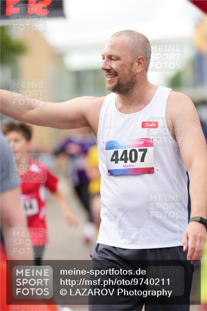 12.06.2026 - Holstenköstenlauf LAZAROV Photography http://msf.ph/oto/9740211 12.06.2026 18:01:10 Laufen 3001, 3100, 3229, 3237, 3544, 3589, 3628, 3637, 3999, 4013, 4079, 4407, 4710, 4769, 4886 meine-sportfotos.de