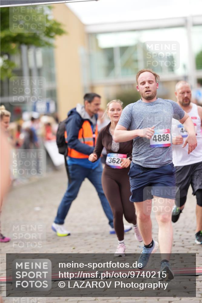 12.06.2026 - Holstenköstenlauf LAZAROV Photography http://msf.ph/oto/9740215 12.06.2026 18:01:07 Laufen 3001, 3100, 3544, 3589, 3628, 3637, 3999, 4013, 4407, 4886 meine-sportfotos.de