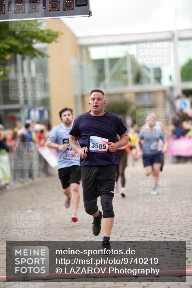 12.06.2026 - Holstenköstenlauf LAZAROV Photography http://msf.ph/oto/9740219 12.06.2026 18:01:03 Laufen 3100, 3589, 3628, 3686, 4886 meine-sportfotos.de