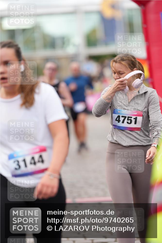 12.06.2026 - Holstenköstenlauf LAZAROV Photography http://msf.ph/oto/9740265 12.06.2026 18:00:14 Laufen 3134, 3286, 3385, 3601, 3623, 3801, 3846, 3873, 4201, 4402, 4741, 4751, 4907 meine-sportfotos.de