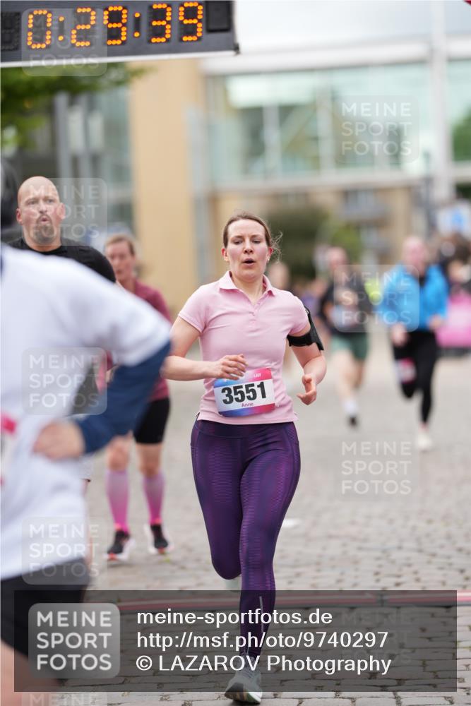 12.06.2026 - Holstenköstenlauf LAZAROV Photography http://msf.ph/oto/9740297 12.06.2026 17:59:37 Laufen 3017, 3033, 3128, 3137, 3551, 3602, 3740, 3960, 4289, 4489 meine-sportfotos.de