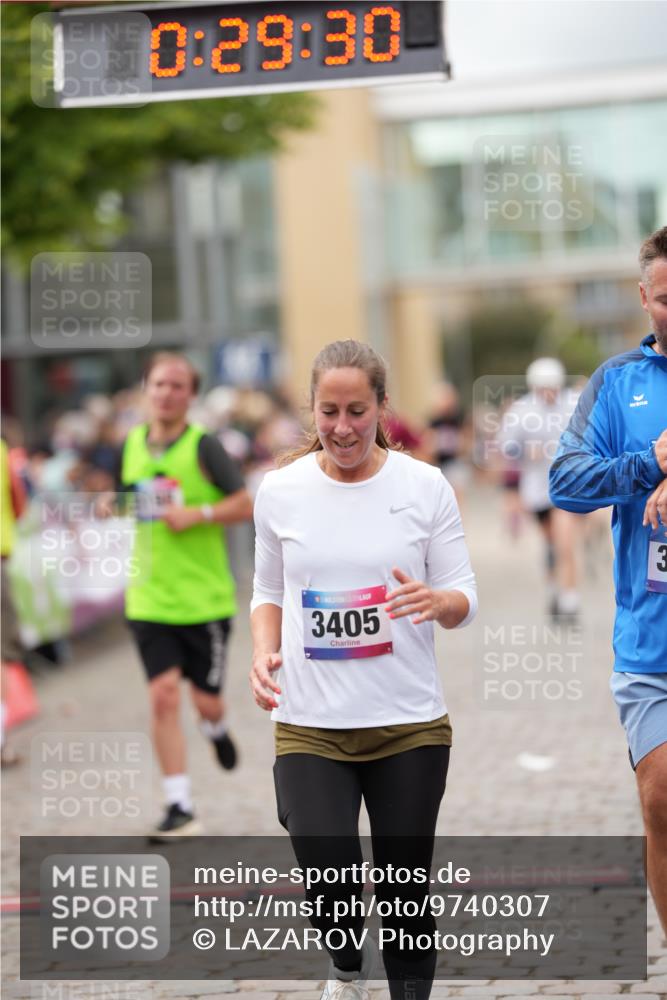 12.06.2026 - Holstenköstenlauf LAZAROV Photography http://msf.ph/oto/9740307 12.06.2026 17:59:28 Laufen 3003, 3017, 3405, 3553, 3832, 4198, 4283, 4284, 4289, 4837 meine-sportfotos.de