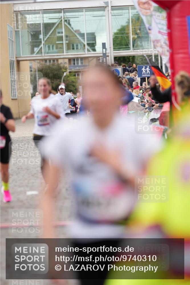 12.06.2026 - Holstenköstenlauf LAZAROV Photography http://msf.ph/oto/9740310 12.06.2026 17:59:26 Laufen 3003, 3405, 3553, 3832, 4198, 4283, 4284, 4742, 4837 meine-sportfotos.de