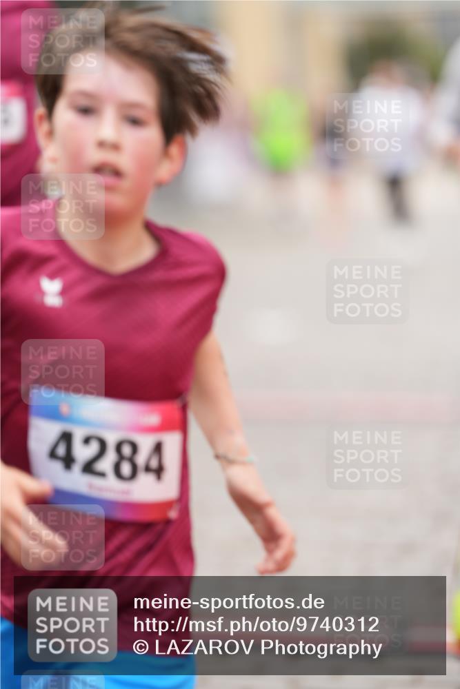 12.06.2026 - Holstenköstenlauf LAZAROV Photography http://msf.ph/oto/9740312 12.06.2026 17:59:24 Laufen 3003, 3405, 3553, 3832, 4283, 4284, 4742, 4745, 4837 meine-sportfotos.de