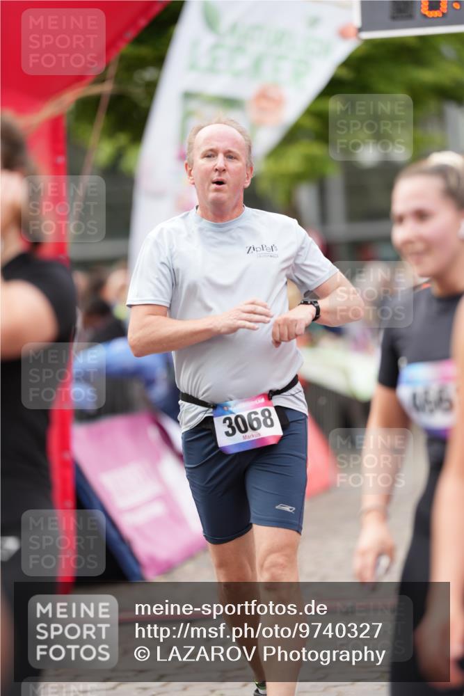 12.06.2026 - Holstenköstenlauf LAZAROV Photography http://msf.ph/oto/9740327 12.06.2026 17:59:10 Laufen 3012, 3068, 3389, 3486, 3565, 3644, 3676, 3714, 4016, 4334, 4341, 4344, 4481, 4667, 4668, 4681 meine-sportfotos.de