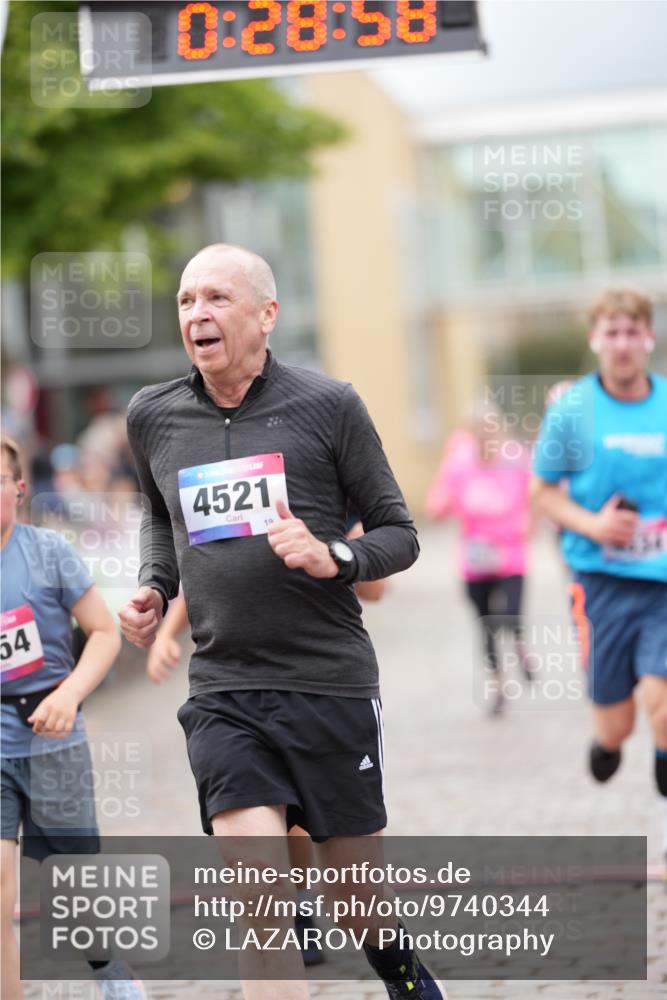12.06.2026 - Holstenköstenlauf LAZAROV Photography http://msf.ph/oto/9740344 12.06.2026 17:58:56 Laufen 3326, 3331, 3402, 4047, 4054, 4272, 4317, 4331, 4521, 4534 meine-sportfotos.de