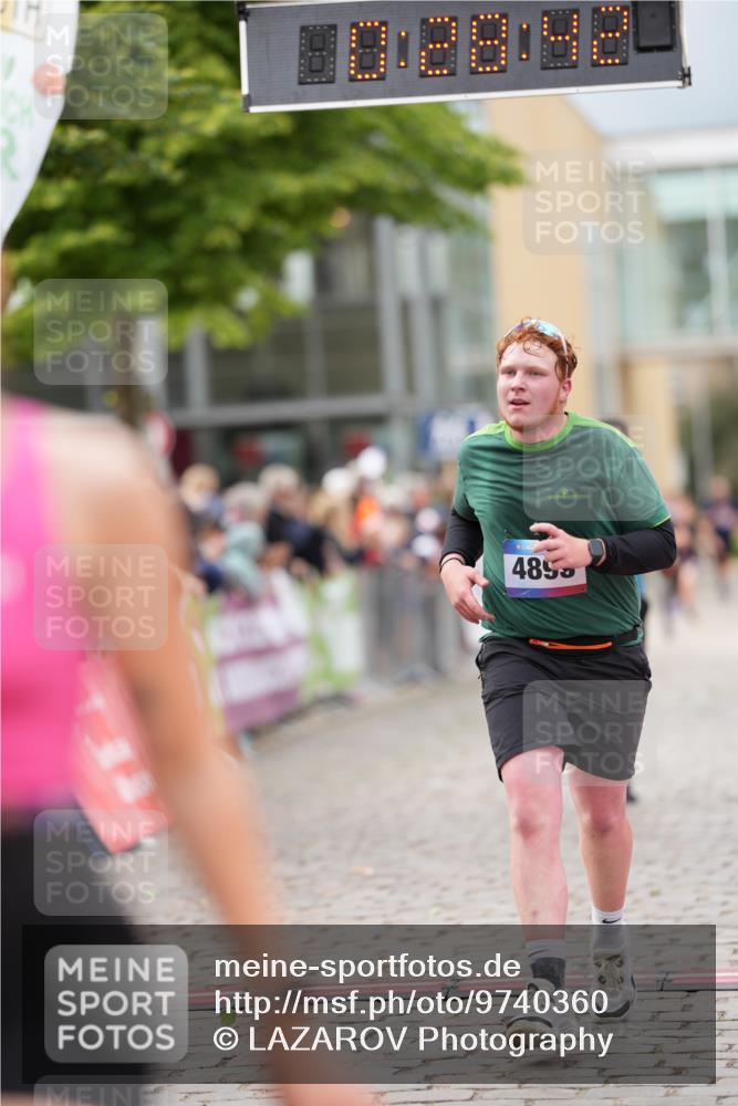 12.06.2026 - Holstenköstenlauf LAZAROV Photography http://msf.ph/oto/9740360 12.06.2026 17:58:40 Laufen 3153, 3462, 4026, 4045, 4103, 4319, 4505, 4740, 4893 meine-sportfotos.de