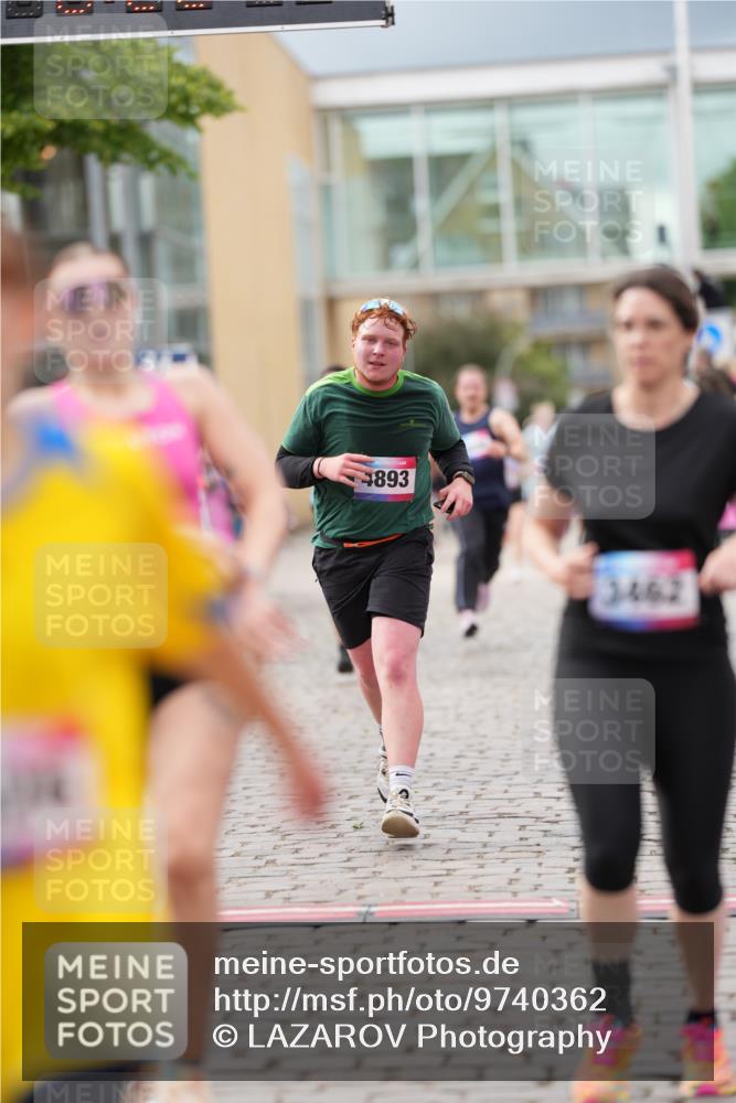 12.06.2026 - Holstenköstenlauf LAZAROV Photography http://msf.ph/oto/9740362 12.06.2026 17:58:39 Laufen 3153, 3462, 4026, 4045, 4103, 4319, 4505, 4740, 4893 meine-sportfotos.de