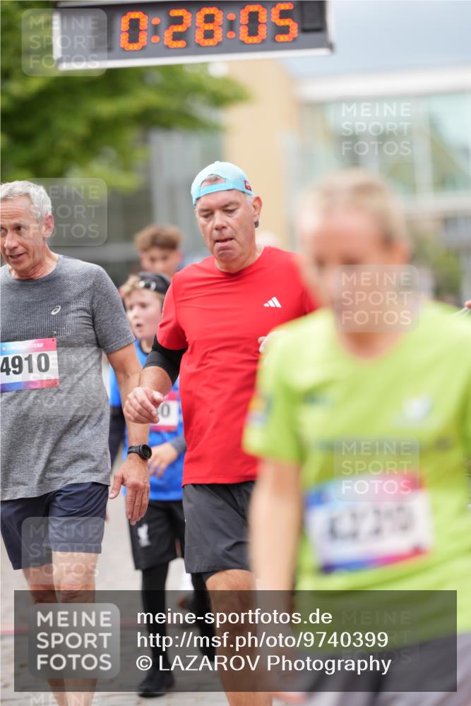 12.06.2026 - Holstenköstenlauf LAZAROV Photography http://msf.ph/oto/9740399 12.06.2026 17:58:03 Laufen 3303, 3312, 3463, 3747, 3869, 3880, 3894, 4033, 4220, 4329, 4406, 4507, 4532, 4585, 4604, 4660, 4910 meine-sportfotos.de