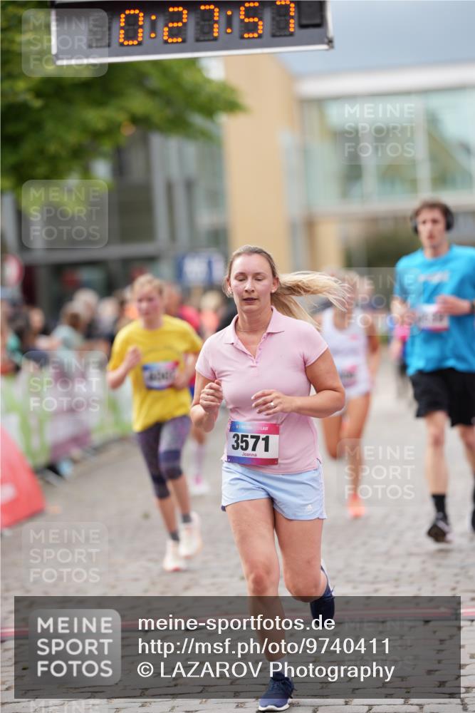 12.06.2026 - Holstenköstenlauf LAZAROV Photography http://msf.ph/oto/9740411 12.06.2026 17:57:55 Laufen 3248, 3463, 3571, 4007, 4071, 4220, 4329, 4406, 4532, 4604, 4704, 4782, 4911, 4912 meine-sportfotos.de