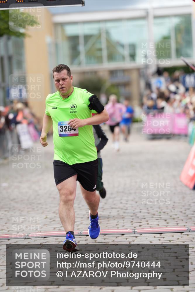 12.06.2026 - Holstenköstenlauf LAZAROV Photography http://msf.ph/oto/9740444 12.06.2026 17:57:24 Laufen 3264, 3392, 3406, 3666 meine-sportfotos.de