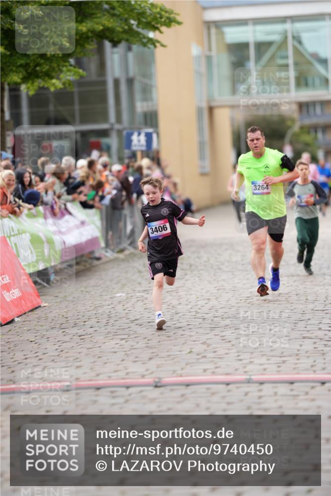 12.06.2026 - Holstenköstenlauf LAZAROV Photography http://msf.ph/oto/9740450 12.06.2026 17:57:21 Laufen 3264, 3392, 3406, 3666, 3899 meine-sportfotos.de