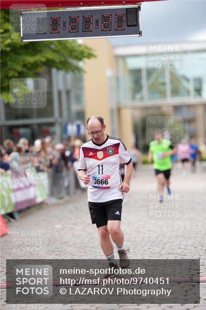 12.06.2026 - Holstenköstenlauf LAZAROV Photography http://msf.ph/oto/9740451 12.06.2026 17:57:18 Laufen 3032, 3643, 3666, 3899, 4803 meine-sportfotos.de