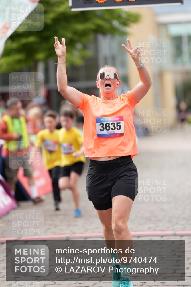 12.06.2026 - Holstenköstenlauf LAZAROV Photography http://msf.ph/oto/9740474 12.06.2026 17:56:54 Laufen 3484, 3635, 3679, 4012, 4014, 4559 meine-sportfotos.de