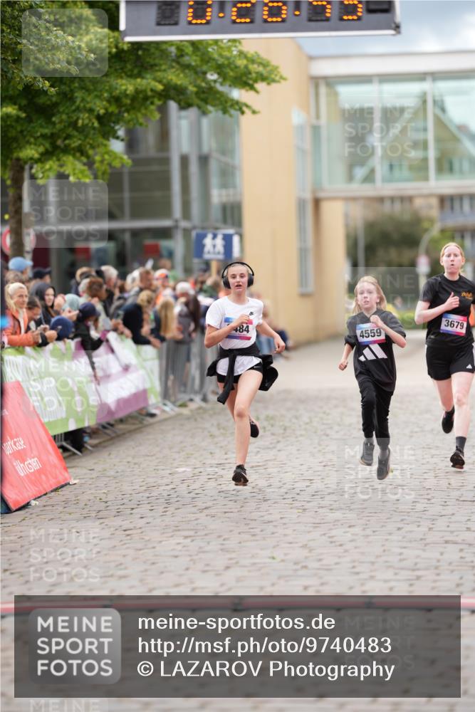 12.06.2026 - Holstenköstenlauf LAZAROV Photography http://msf.ph/oto/9740483 12.06.2026 17:56:47 Laufen 3484, 3679, 3692, 3742, 4559 meine-sportfotos.de