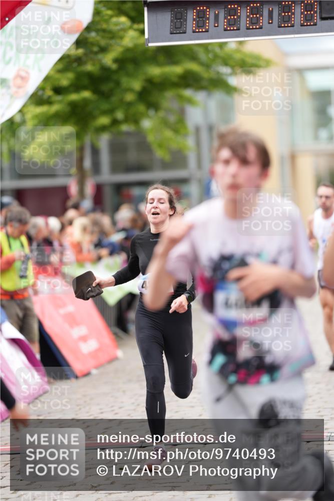 12.06.2026 - Holstenköstenlauf LAZAROV Photography http://msf.ph/oto/9740493 12.06.2026 17:56:36 Laufen 3812, 4098, 4106, 4409, 4464, 4506, 4839 meine-sportfotos.de