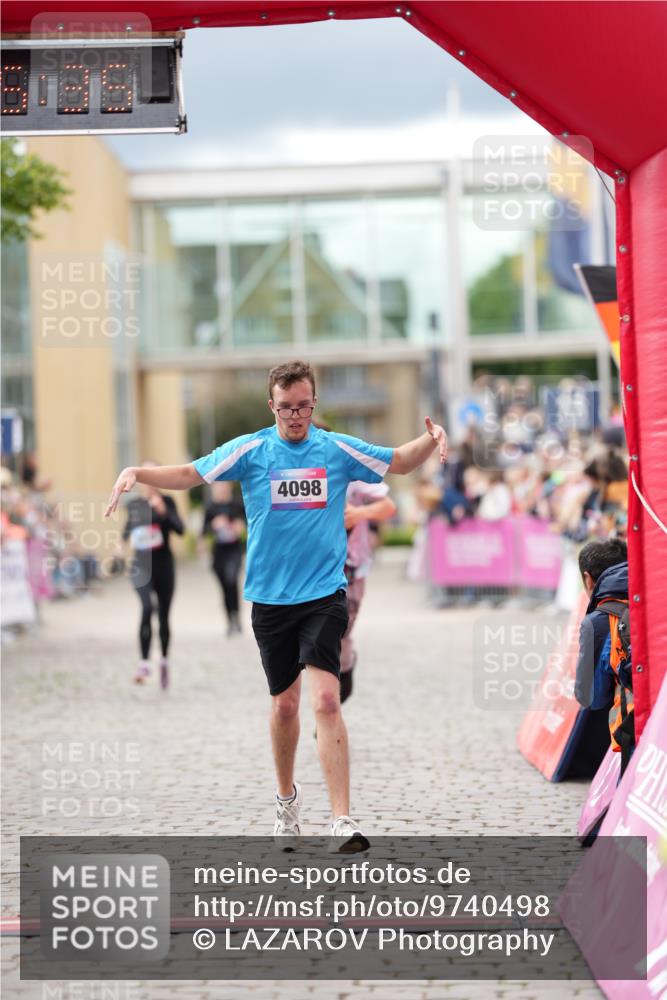12.06.2026 - Holstenköstenlauf LAZAROV Photography http://msf.ph/oto/9740498 12.06.2026 17:56:33 Laufen 3156, 3794, 3812, 4098, 4263, 4409, 4464, 4506, 4839 meine-sportfotos.de