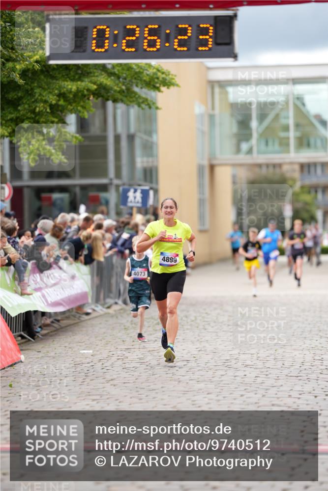 12.06.2026 - Holstenköstenlauf LAZAROV Photography http://msf.ph/oto/9740512 12.06.2026 17:56:21 Laufen 3854, 3855, 3962, 4073, 4813, 4899 meine-sportfotos.de
