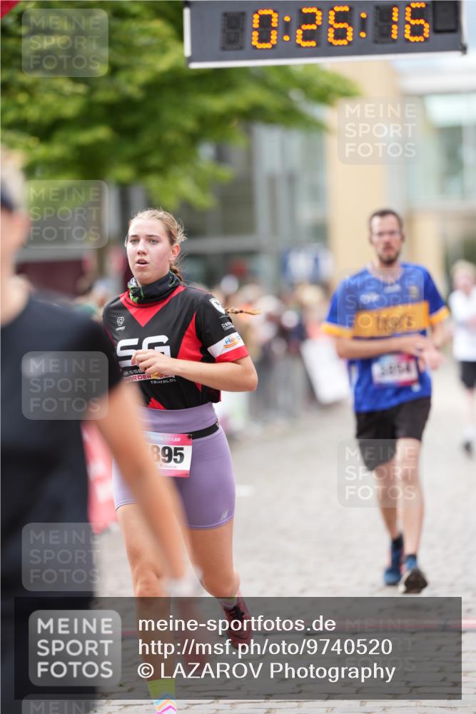 12.06.2026 - Holstenköstenlauf LAZAROV Photography http://msf.ph/oto/9740520 12.06.2026 17:56:14 Laufen 3829, 3854, 3855, 3895, 3962, 4454, 4813 meine-sportfotos.de
