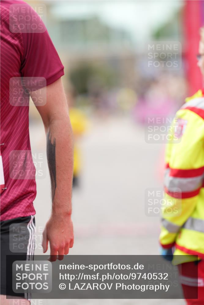 12.06.2026 - Holstenköstenlauf LAZAROV Photography http://msf.ph/oto/9740532 12.06.2026 17:56:03 Laufen 3985, 4008, 4231, 4232, 4277, 4287, 4853, 4863 meine-sportfotos.de