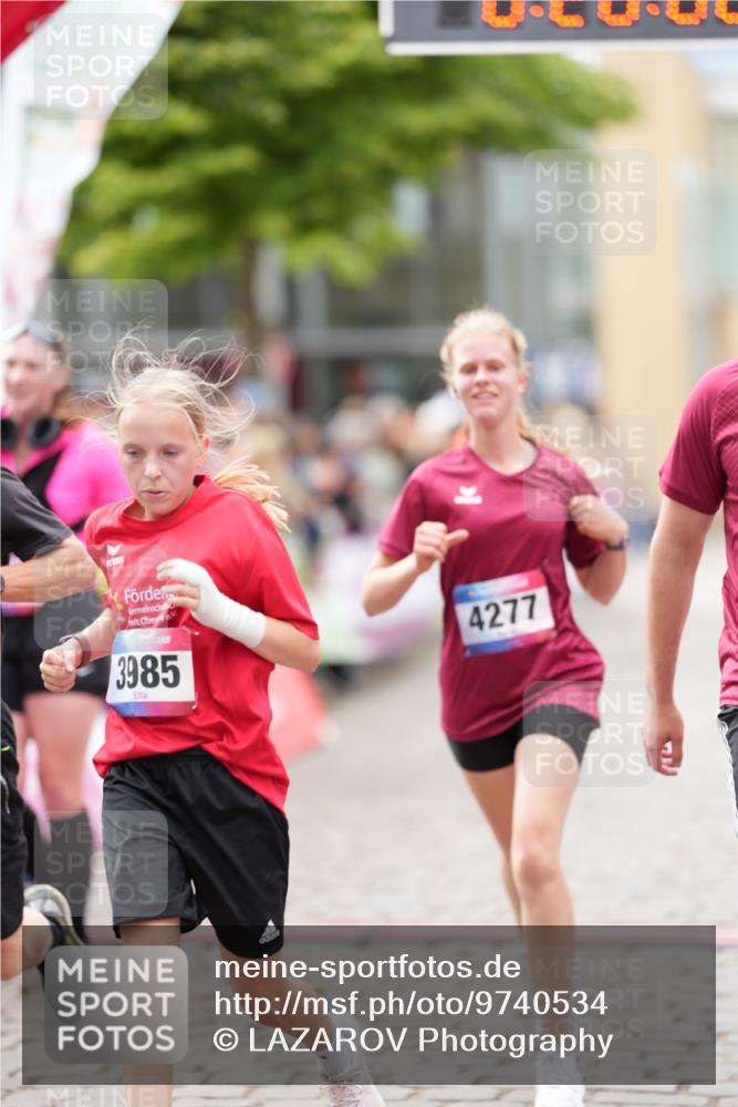 12.06.2026 - Holstenköstenlauf LAZAROV Photography http://msf.ph/oto/9740534 12.06.2026 17:56:00 Laufen 3013, 3964, 3985, 4008, 4231, 4232, 4277, 4287, 4853, 4863 meine-sportfotos.de