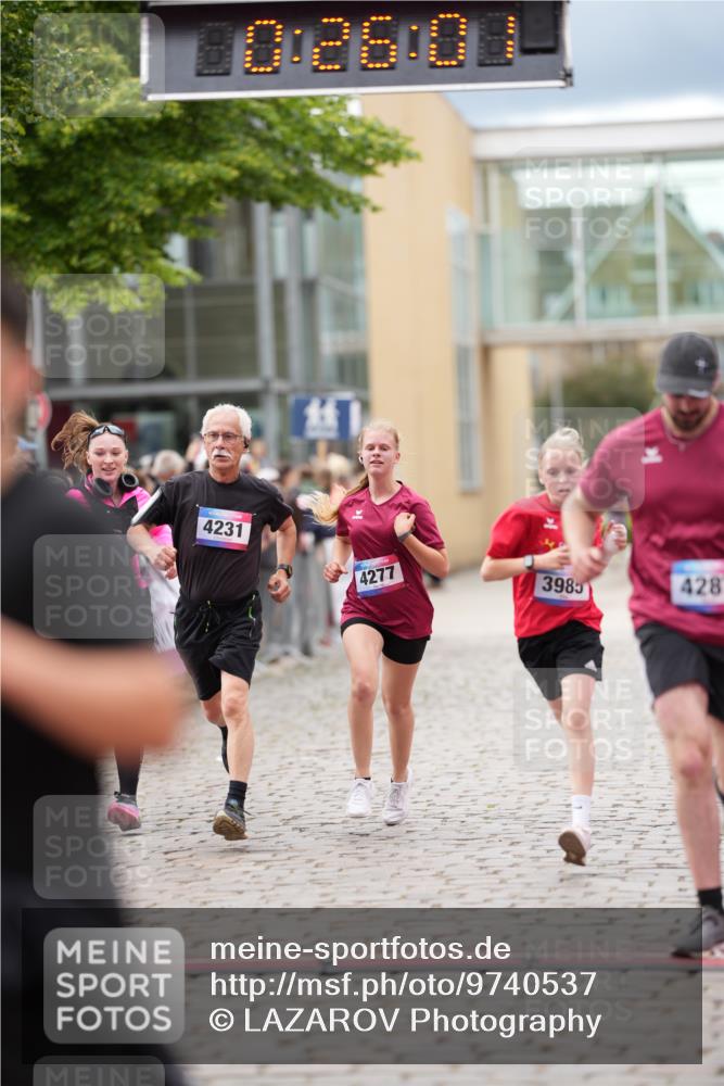 12.06.2026 - Holstenköstenlauf LAZAROV Photography http://msf.ph/oto/9740537 12.06.2026 17:55:59 Laufen 3013, 3198, 3964, 3985, 4008, 4231, 4232, 4277, 4287, 4853, 4863 meine-sportfotos.de