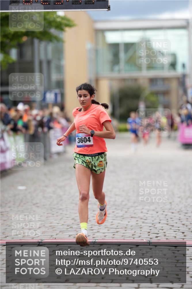 12.06.2026 - Holstenköstenlauf LAZAROV Photography http://msf.ph/oto/9740553 12.06.2026 17:55:42 Laufen 3258, 3403, 3604, 4032 meine-sportfotos.de