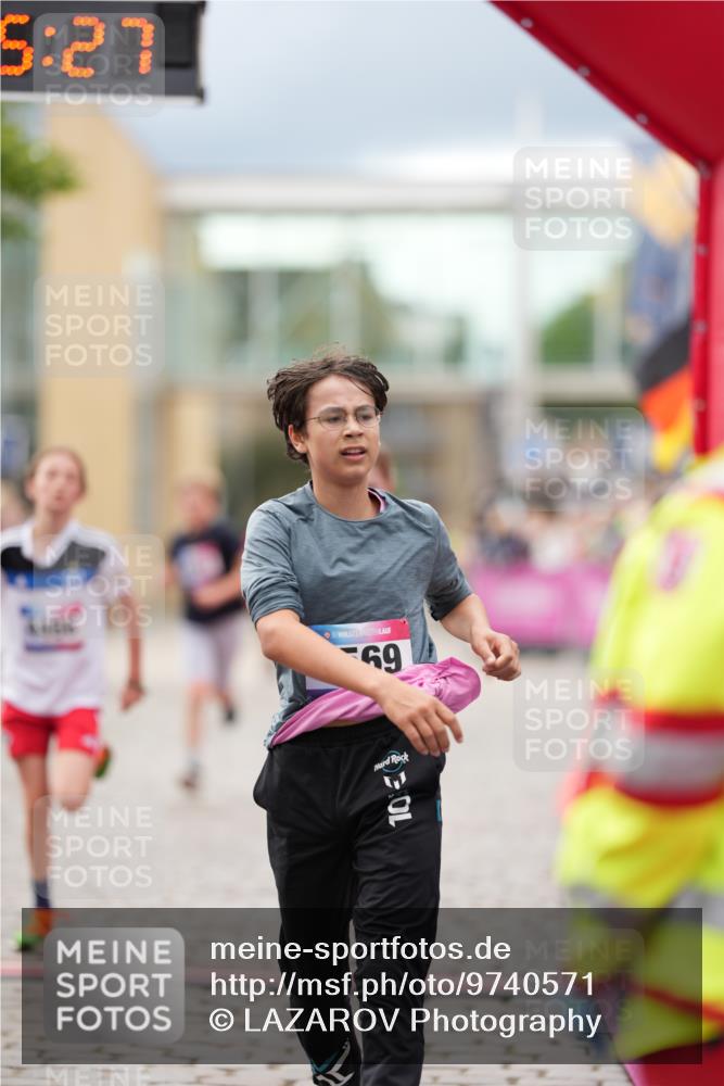 12.06.2026 - Holstenköstenlauf LAZAROV Photography http://msf.ph/oto/9740571 12.06.2026 17:55:25 Laufen 3308, 4043, 4062, 4063, 4448, 4466, 4478, 4569, 4849 meine-sportfotos.de