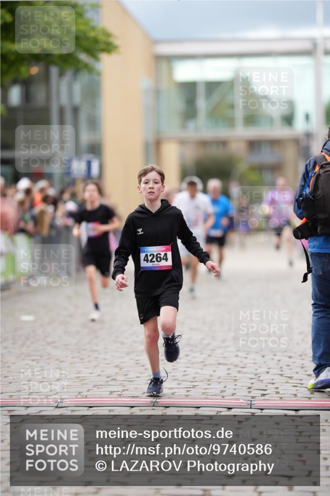 12.06.2026 - Holstenköstenlauf LAZAROV Photography http://msf.ph/oto/9740586 12.06.2026 17:55:11 Laufen 3028, 3093, 3345, 3564, 3673, 3701, 3858, 4264, 4734 meine-sportfotos.de