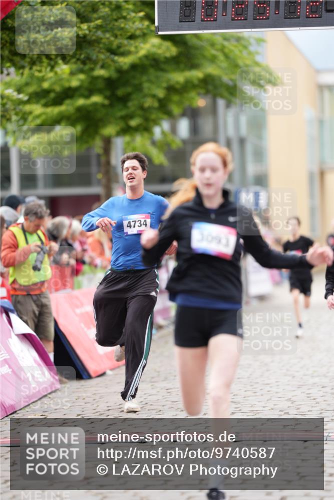 12.06.2026 - Holstenköstenlauf LAZAROV Photography http://msf.ph/oto/9740587 12.06.2026 17:55:10 Laufen 3028, 3093, 3345, 3564, 3701, 3858, 4264, 4734 meine-sportfotos.de