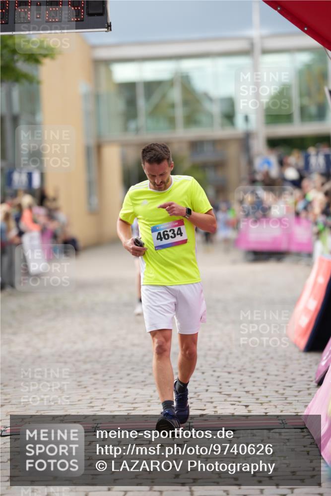 12.06.2026 - Holstenköstenlauf LAZAROV Photography http://msf.ph/oto/9740626 12.06.2026 17:54:27 Laufen 3025, 3745, 3882, 4035, 4061, 4634 meine-sportfotos.de