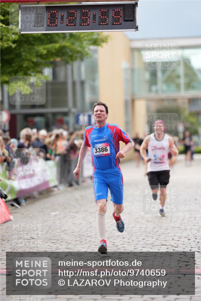 12.06.2026 - Holstenköstenlauf LAZAROV Photography http://msf.ph/oto/9740659 12.06.2026 17:53:57 Laufen 3336, 3386, 3453, 4455, 4550, 4762 meine-sportfotos.de